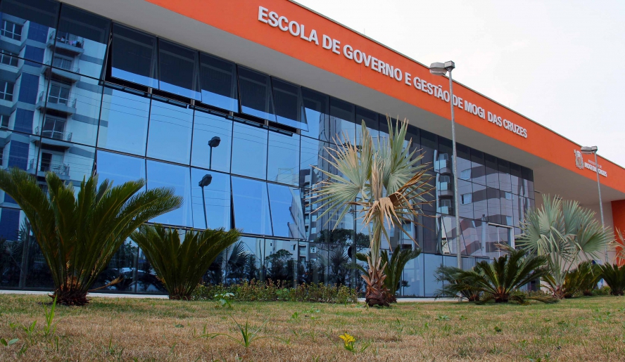 Cursos de capacitação profissional será realizada na Escola de Governo e Gestão.