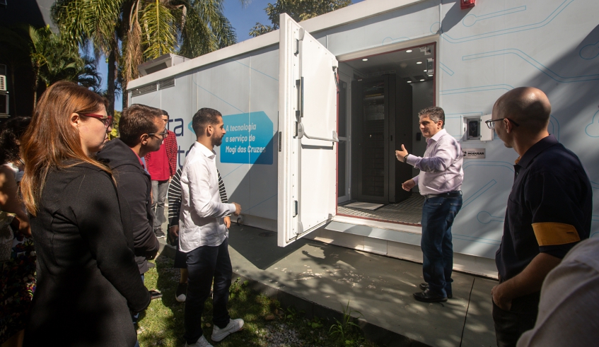 Após apresentação, representantes do Condemat conheceram novo Data Center da Prefeitura de Mogi das Cruzes (Warley Kenji/PMMC)