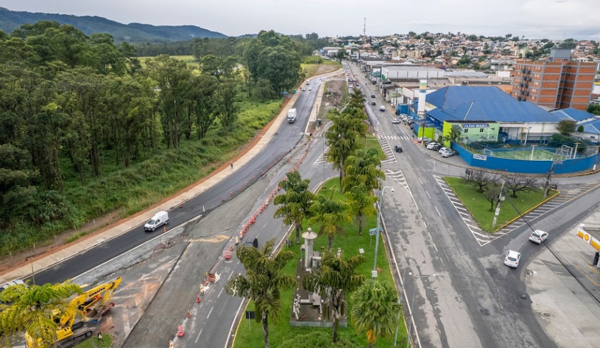 Com o avanço das obras, houve uma melhora no tráfego de veículos na região, principalmente nos horários de pico (Divulgação/PMMC)
