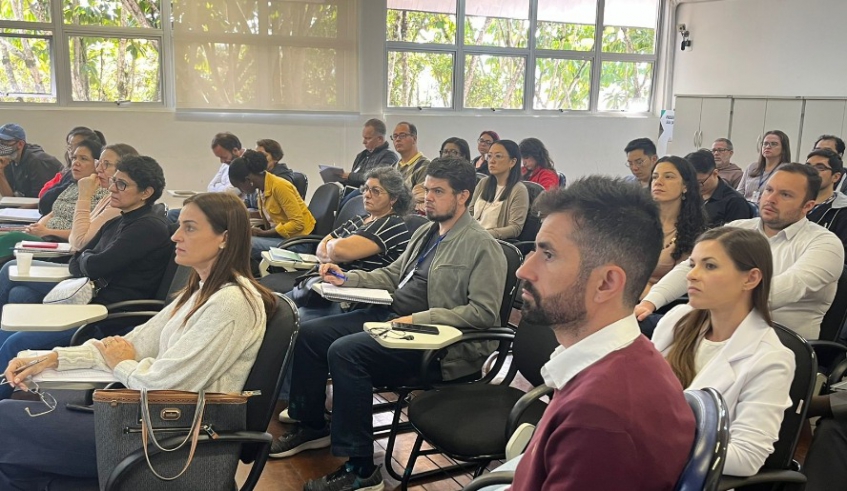 Capacitação foi realizada com cerca de 40 funcionários de diferentes pastas e órgãos municipais (Divulgação/PMMC)