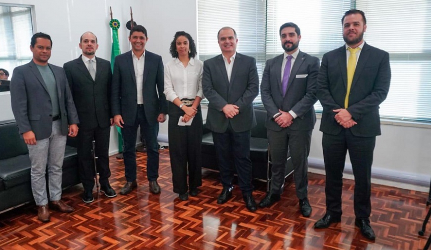 Autoridades puderam trocar experiências sobre sistema de atendimento de demandas de transparência e prestação de contas (Divulgação/PMMC)