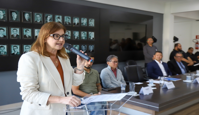 Preeita Mara Bertaiolli agradeceu pela dedicação dos servidores aposentados na construção da cidade