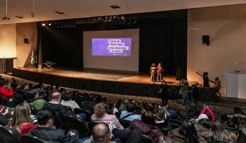 Festival da Mulher Negra, Latino-Americana e Caribenha foi realizado no auditório do Cemforpe