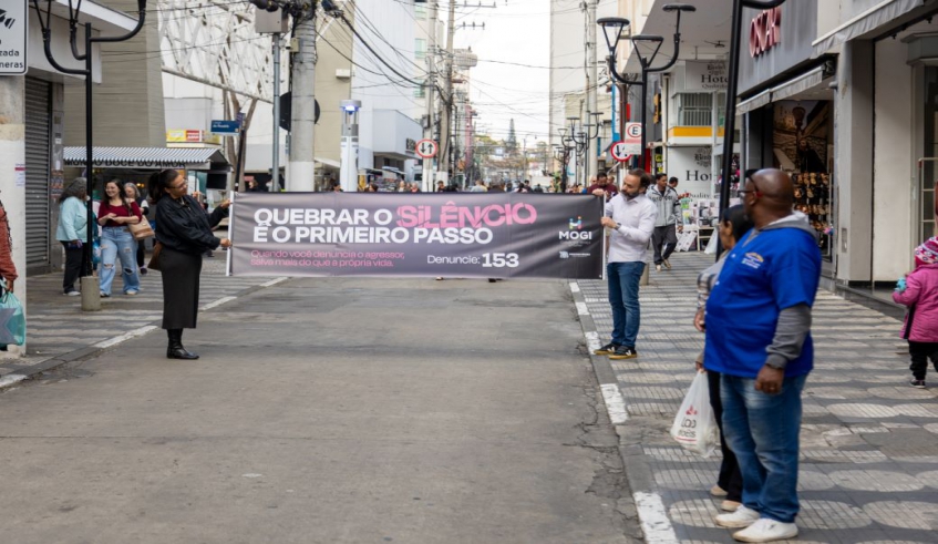 A Secretaria Municipal da Mulher participou da Mobilização SP por Todas, nesta manhã de terça-feira (26/08), no Centro