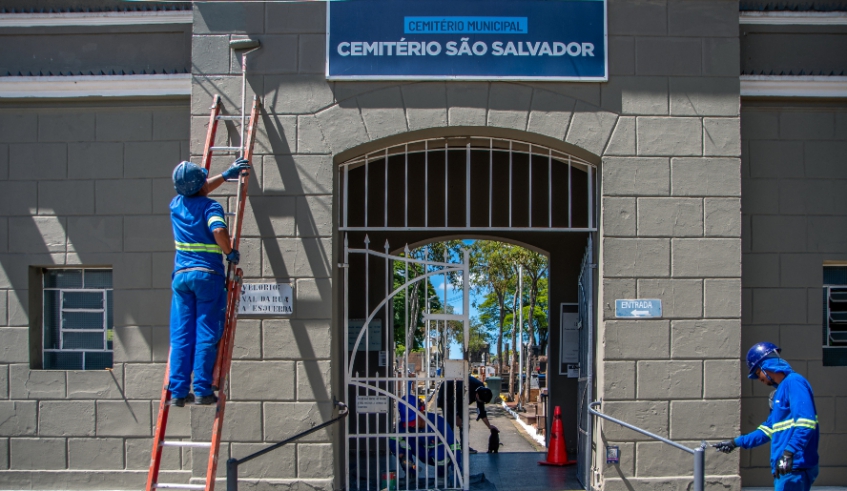 Cemitérios municipais passam por revitalização e aguardam público de 110 mil pessoas neste final de semana, em função do Dia de Finados (Divulgação/ PMMC)