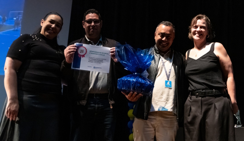 Foram homenageados os setores da Secretaria de Educação envolvidos, outras secretarias e instituições parceiras da competição. (Divulgação/PMMC)