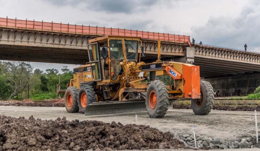 Obras do Corredor Nordeste estão em ritmo avançado e já chegaram a 73% dos trabalhos concluídos, no distrito de Cezar de Souza (Divulgação/PMMC)