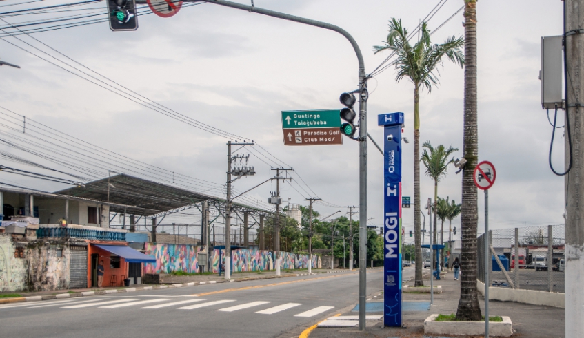 Mutirão de zeladoria em Jundiapeba seguirá até este domingo e já reúne quilômetros de vias e espaços públicos revitalizados (Divulgação/ PMMC)
