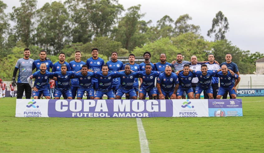 Melhor campanha da Copa Mogi de Futebol Amador até aqui, o Azulão chega à decisão com seis vitórias em seis jogos, 26 gols marcados e nenhum sofrido (Rogério Kocs/LMF)