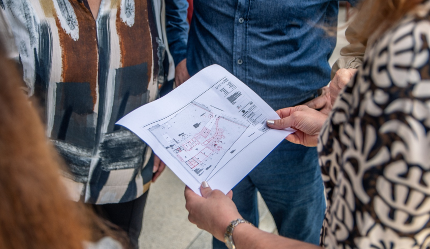 O projeto foi apresentado pela prefeita e equipe de obras aos alunos e a à equipe escolar. (Divulgação/PMMC)