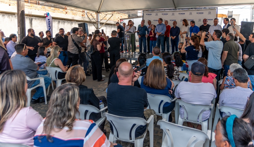 Lançamento das obras ocorreu na Vila Nova Jundiapeba, nesta sexta-feira (28/11) pela manhã, e contou com a presença de moradores da região (Divulgação/PMMC)