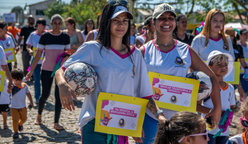 Escolas e creches da rede municipal de ensino comemoraram o aniversário do distrito. (Divulgação/PMMC)