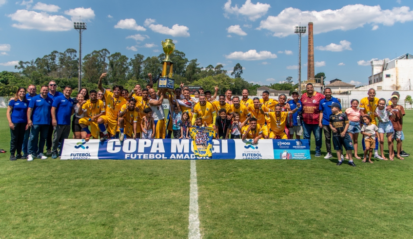Império conquistou o título da 1ª Copa Mogi de Futebol Amador, após vencer o Azulão na grande final, disputada no estádio Prefeito Francisco Ribeiro Nogueira (Divulgação/PMMC)