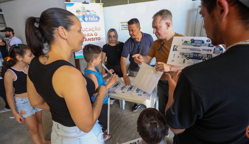 Projeto Rua Mais Feliz ofereceu diversos serviços gratuitos à população de Biritiba Ussú, durante a realização da edição deste sábado (Divulgação/PMMC)