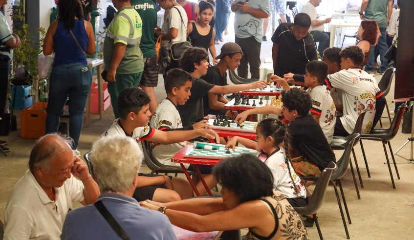 Jogos de mesa também fizeram sucesso entre os participantes da Rua Mais Feliz em Biritiba Ussú e foram bastante procurados por moradores (Divulgação/PMMC)