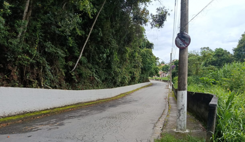 Algumas vias estão com placas cobertas por conta das mudanças necessárias para a realização do Carnaval. Agentes estarão no local para orientar (Divulgação/PMMC)