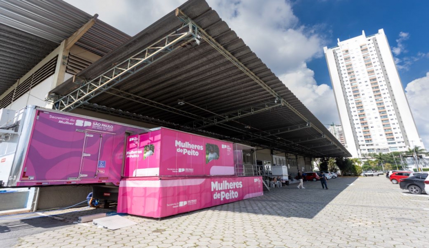 Carreta da Mamografia está no Pró-Hiper, até o dia 28 de fevereiro, com oferta de exames de mamografia