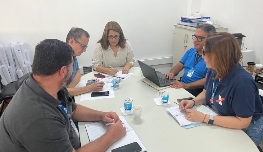 Técnicos da Prefeitura de Mogi das Cruzes e da Caixa Econômica Federal discutiram detalhes do contrato de prestação de serviços de assessoria técnica (Divulgação/PMMC)