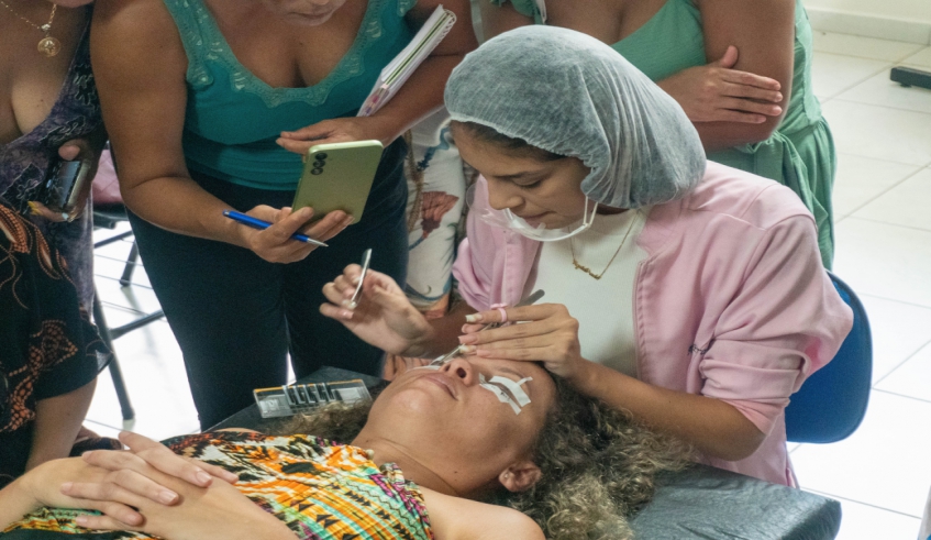 Serviços de beleza e cuidados pessoais serão levados aos eventos em comemoração pelo Mês da Mulher