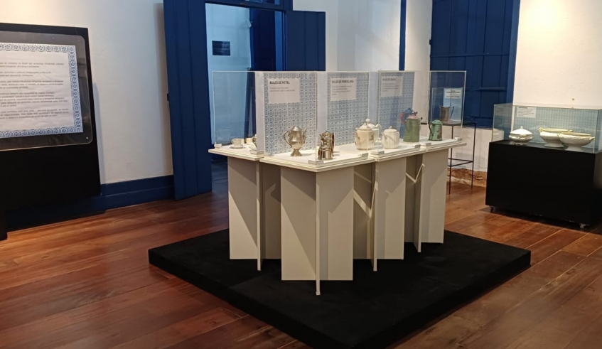 Exposição "Heranças Cotidianas" fica em cartaz no Museu Mogiano até o dia 9 de maio com entrada gratuita (Divulgação/PMMC)